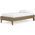 Signature Design by Ashley Deanlow Honey Wood Platform Bed